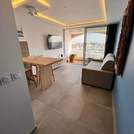 Elegant Studio Carnon Apartmán *